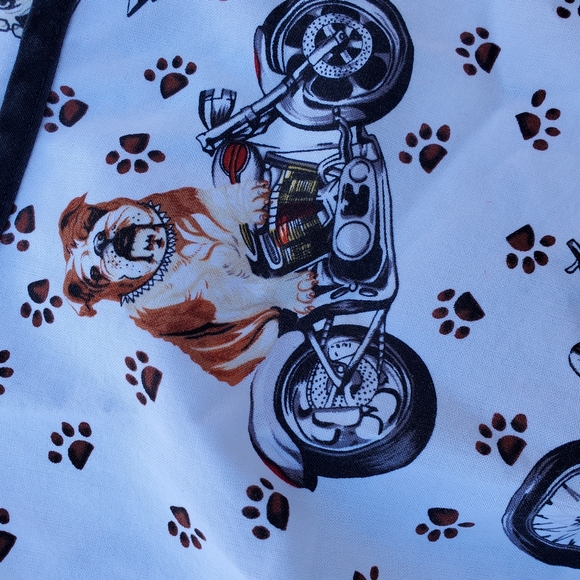 Scrub Top - Picture 3 of 3